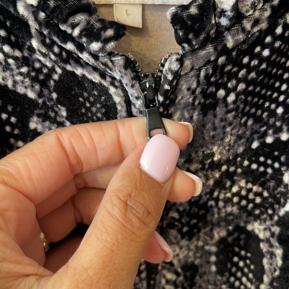 Rebecca Taylor Velvet Skakeskin Print Blazer size Large - Picture 3 of 8